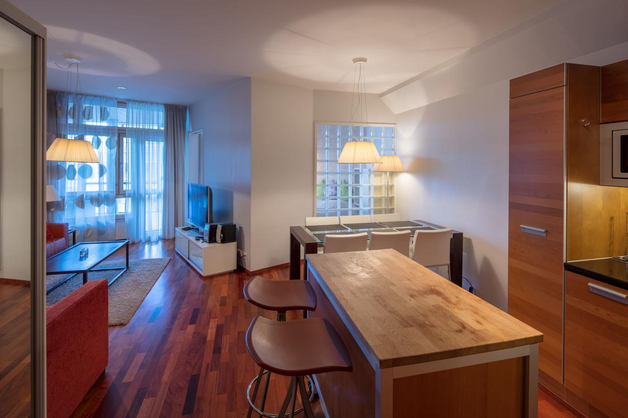 ヘルシンキCity Center Park View Studio With Sauna And Balconyアパートメント エクステリア 写真