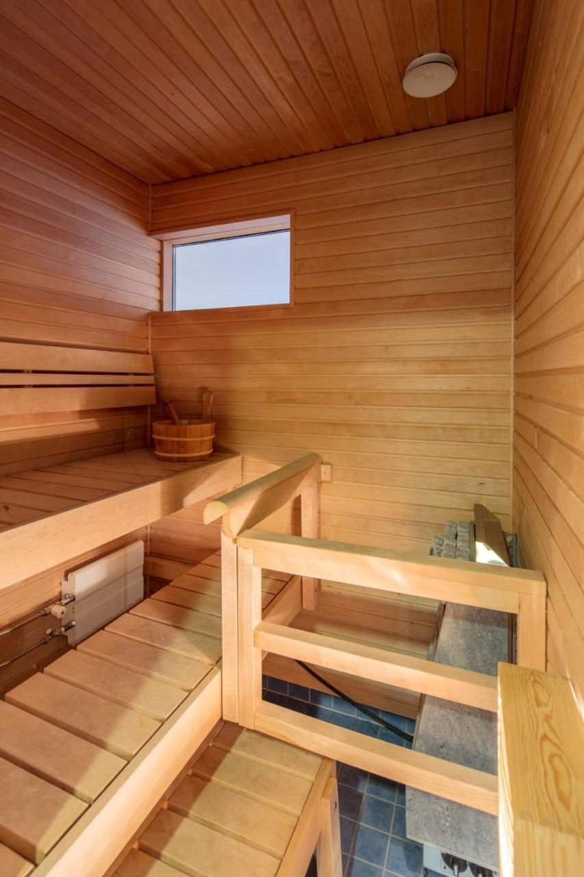 ヘルシンキCity Center Park View Studio With Sauna And Balconyアパートメント エクステリア 写真